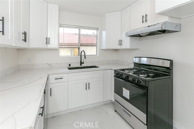 Foto del edificio - 620 S Lake St