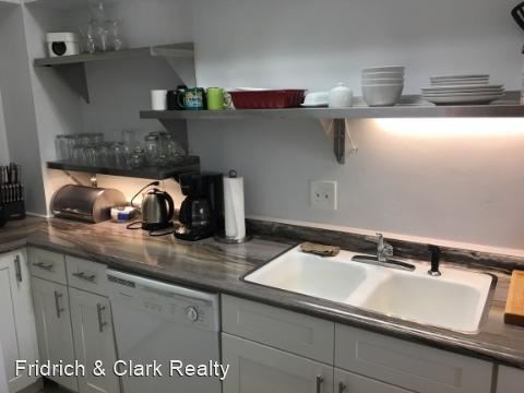 Foto del edificio - 1 br, 1 bath House - 105 Leake Ave