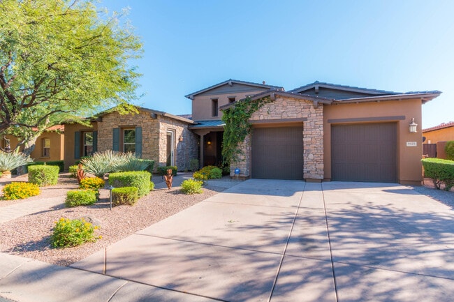 Building Photo - 9425 E Desert Village Dr