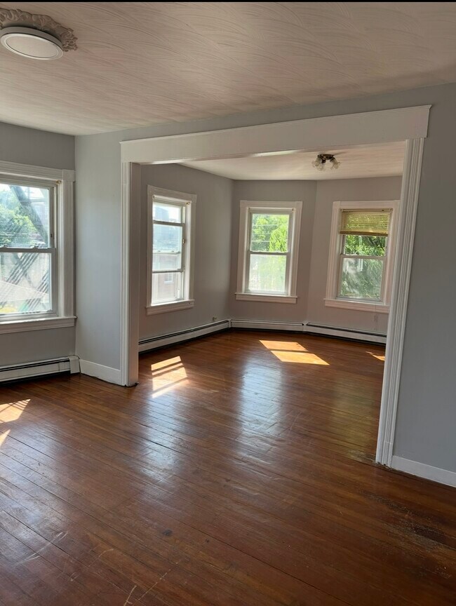 Foto del edificio - 522 Pawtucket Ave