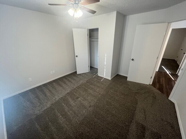 Foto del edificio - 2427 88th St