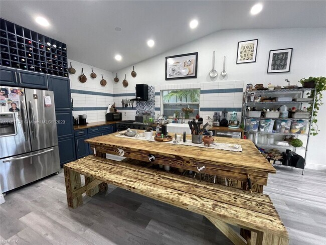 Foto del edificio - 4 br, 2.5 bath House - 16182 SW 79th Ter