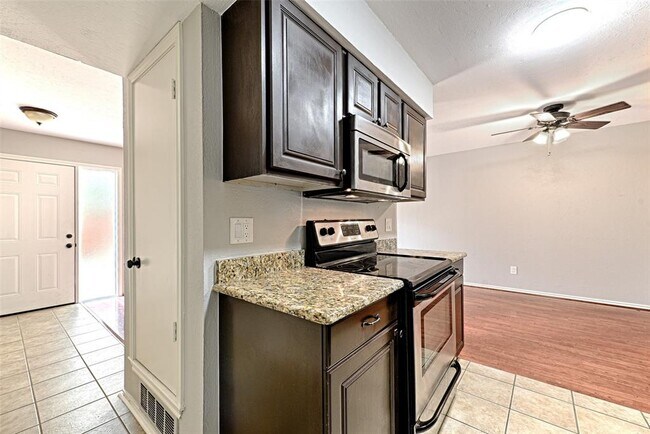 Foto del edificio - 2602 Custer Pkwy