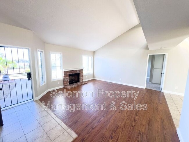 Foto del edificio - 905 Viewpoint Dr