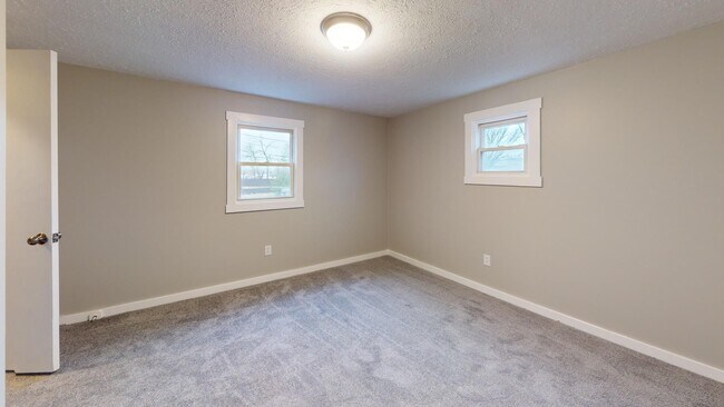 Foto del edificio - Stockyards Neighborhood - 3 Bedrooms - Sin...