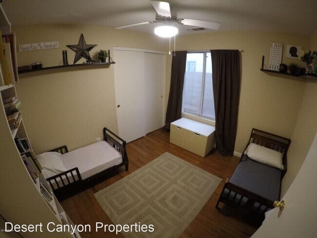 Foto del edificio - 3 br, 2 bath House - 39 North Pueblo Street