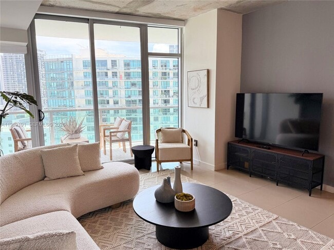 Foto del edificio - 3301 NE 1st Ave