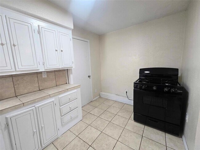 Foto del edificio - 1129 NW 82nd St