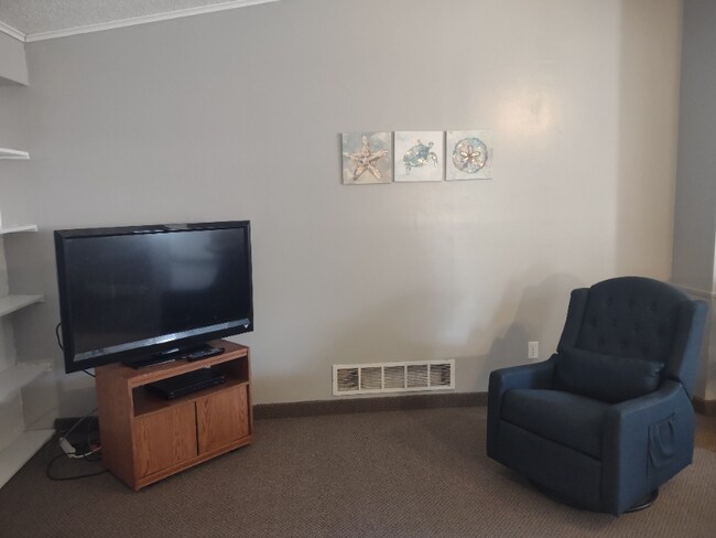 Building Photo - 5319 Rd 68F Rd