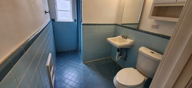 Foto del edificio - For Rent- Terrell Hills -2bed, 2 bath Home