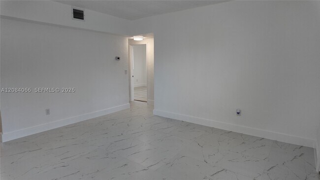 Foto del edificio - 3737 NW 20th Ct
