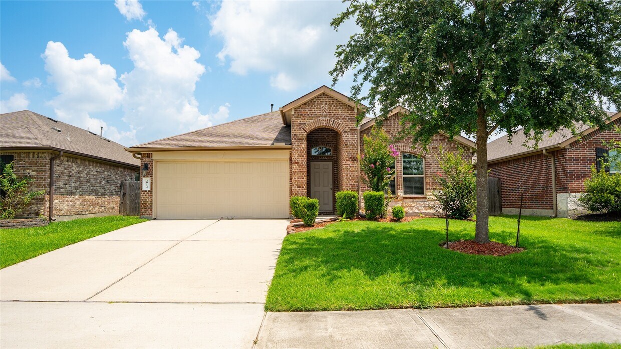 Foto principal - 2914 Canadian Goose Ln