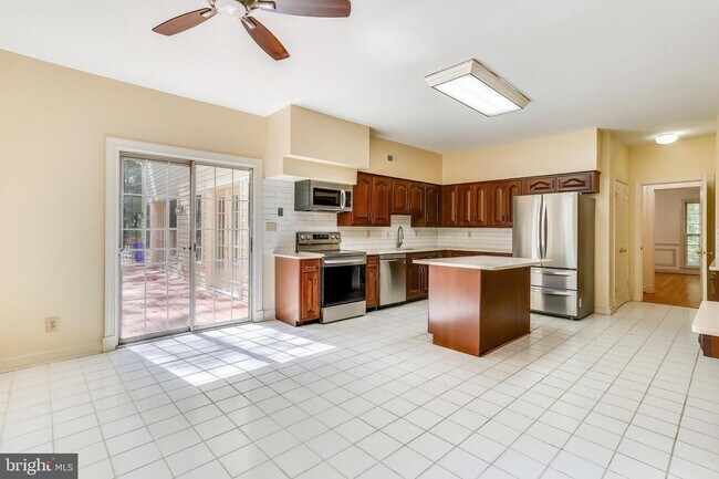 Foto del edificio - 13620 Canal Vista Ct