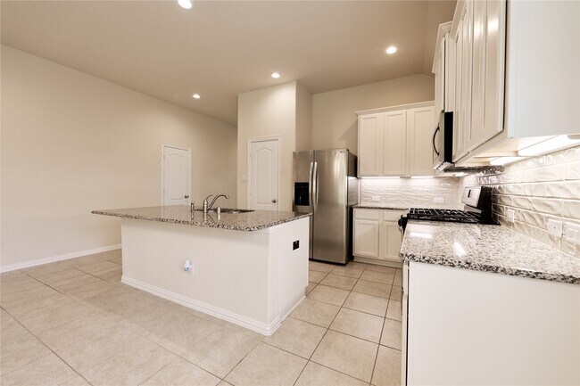 Foto del edificio - 604 W Linnwood Dr