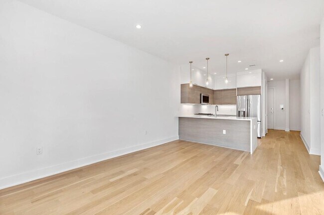 Foto del edificio - 6025 JFK Blvd E