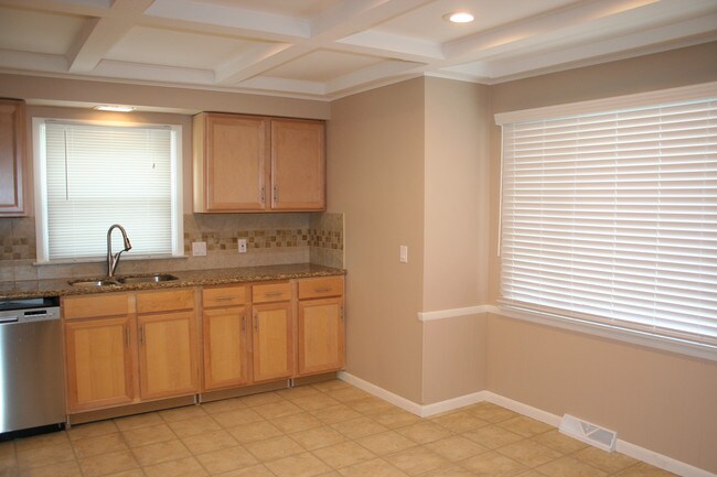 Cocina - Vista 2 - 1269 Bonnie Ln