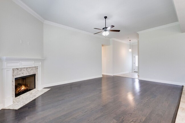 Building Photo - Available FOR RENT in Youngsville!