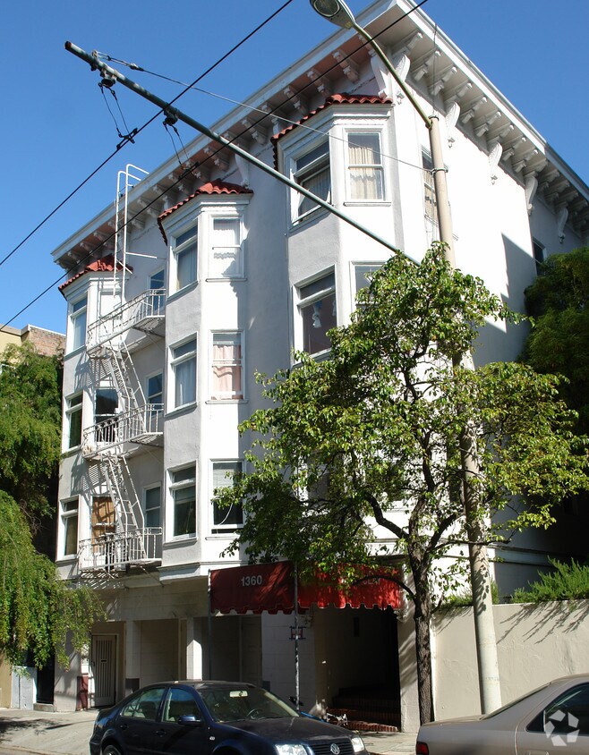 Building Photo - 1360 Clay St