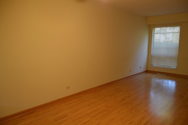 Foto del edificio - 2219 Camden Ln