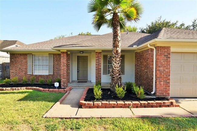 Building Photo - 16431 Camino Del Sol Dr