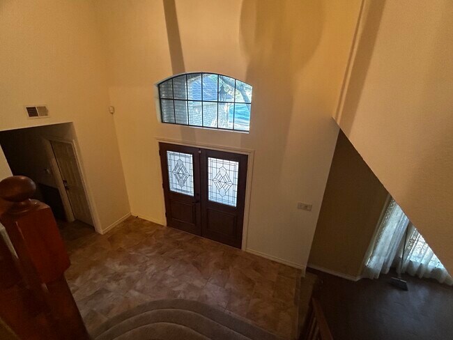 Photo - 15603 Rose Crest House