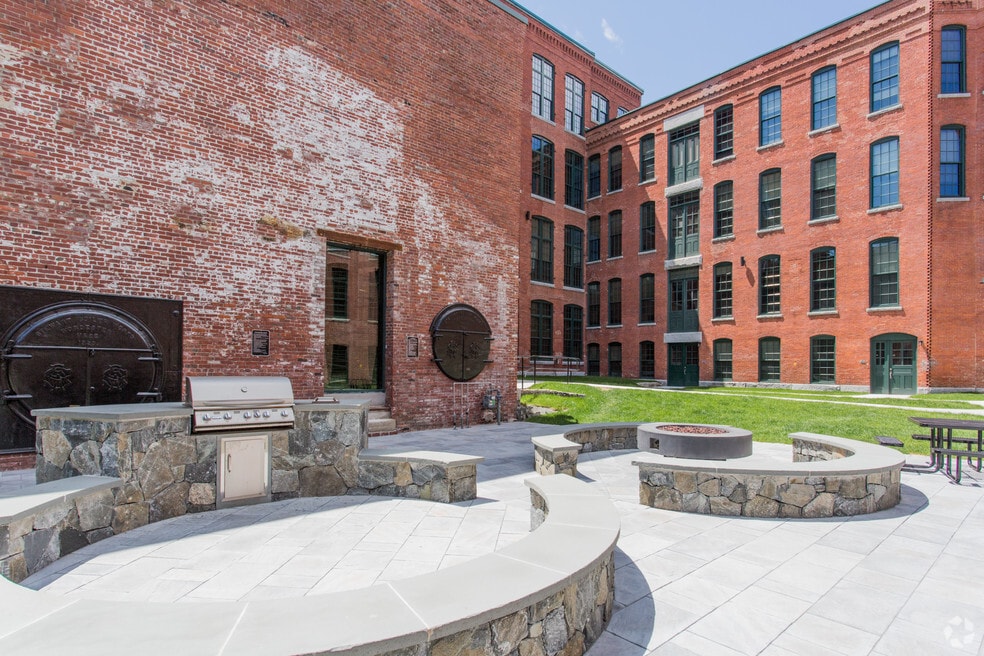 The Lofts at Pocasset Mill Rentals Johnston, RI