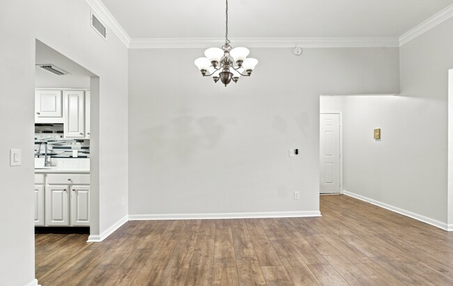 Foto del edificio - 2912 Saint Johns Ave