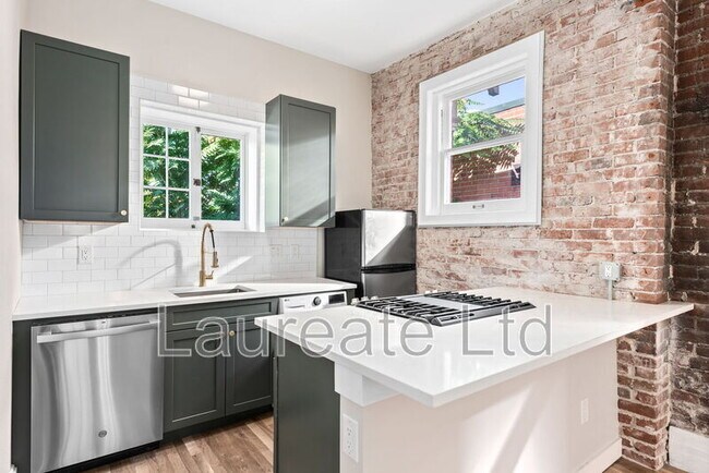 Building Photo - 1409 N Gilpin St