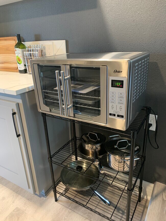 Kitchen Convection Oven - 29926 21st Ave SW