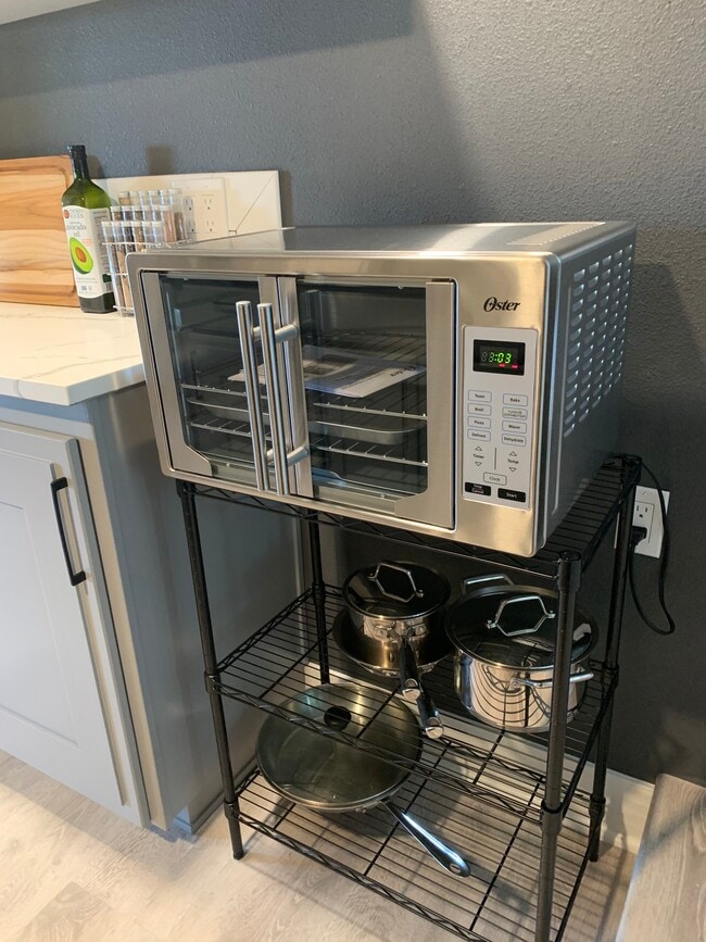 Kitchen Convection Oven - 29926 21st Ave SW