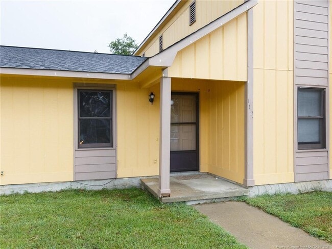 Building Photo - 115 Eulon Loop