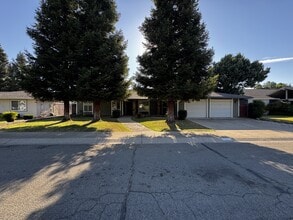 Building Photo - 1591 Christifer Ln
