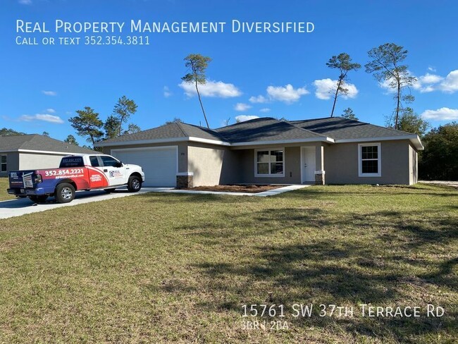 Foto del edificio - Custom Home - Desirable SW Ocala Neighborh...