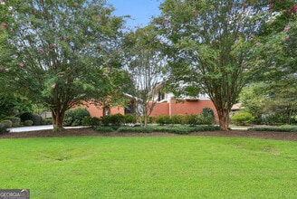 Building Photo - 5224 N Peachtree Rd