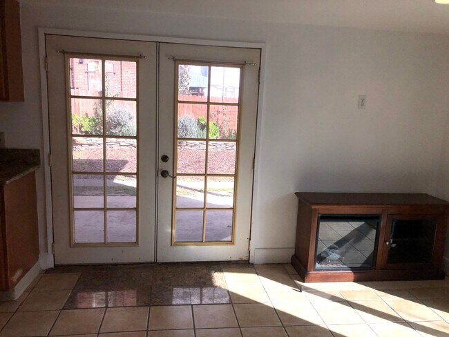 Foto del edificio - 620 Suisun St