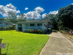Building Photo - 61-161-161 Punalau Pl