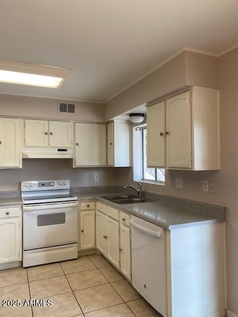 Foto del edificio - 16532 E Briarwood Dr
