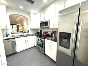 Building Photo - 7790 Woodbrook Cir