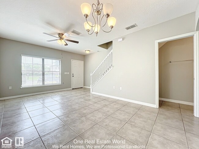 Building Photo - 5361 Windsor Lake Cir