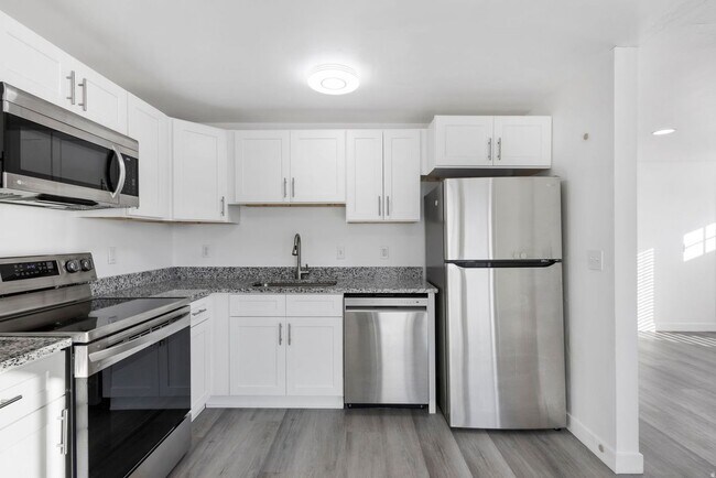 Foto del edificio - 6876 S 90 E