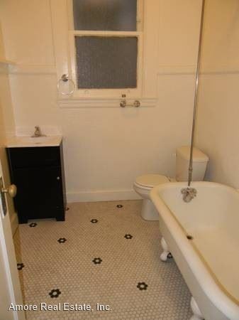 Foto del edificio - 288 9th St