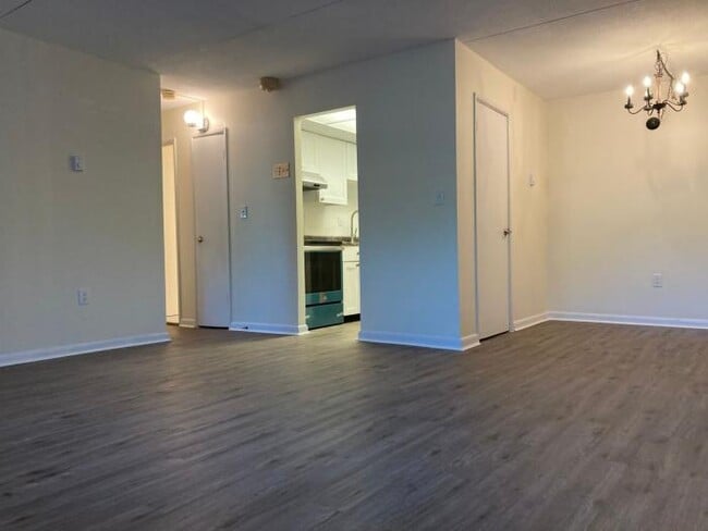 Building Photo - 1 bedroom in Stoughton MA 02072