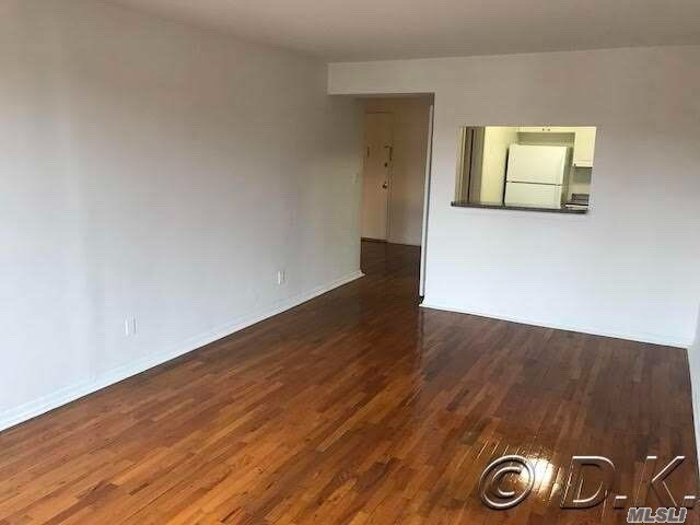 Foto del edificio - 25 Franklin Blvd