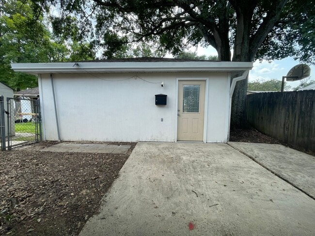 Foto del edificio - Mother-in-Law Apartment: Homewood