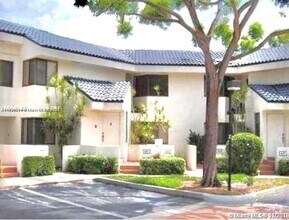 Building Photo - 8082 NW 15th Manor
