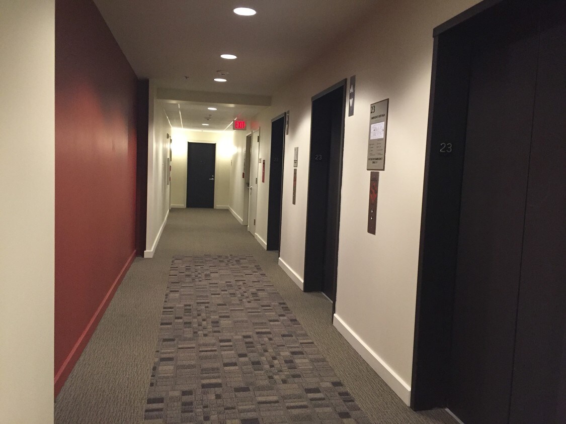 105 Christina Landing Dr, Wilmington, DE 19801 Condo for Rent in