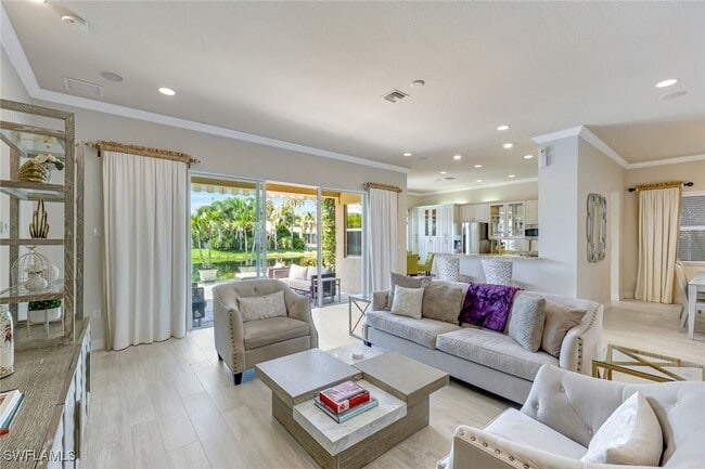 Foto del edificio - 6582 Monterey Point