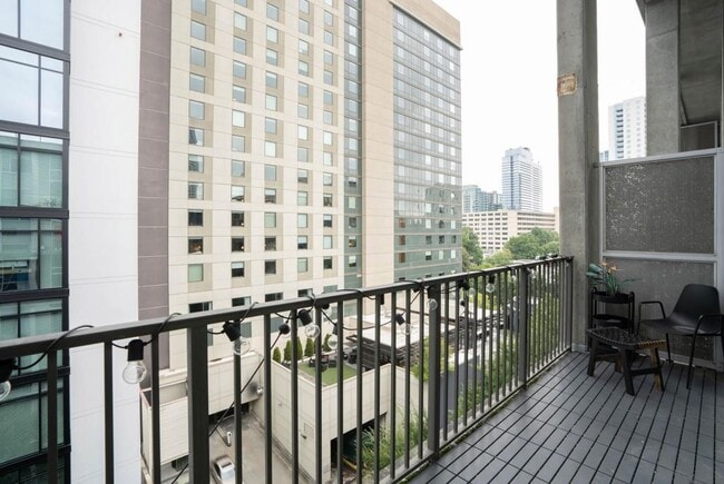 Building Photo - 845 Spring St NW