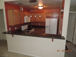 Building Photo - 3145 E Flamingo Rd