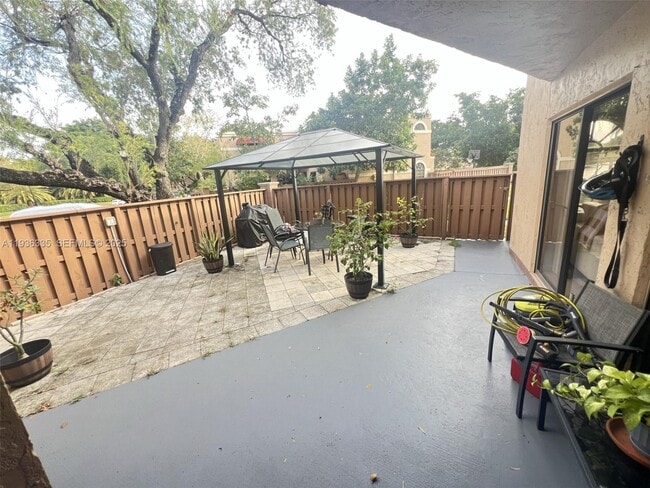 Building Photo - 8116 Severn Dr